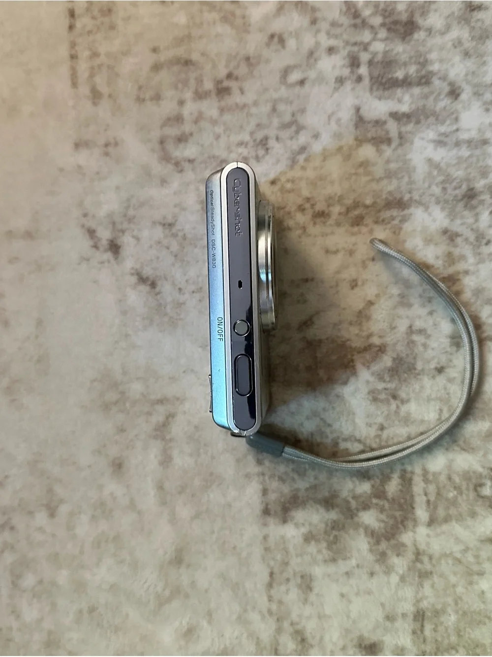 Sony Cyber-shot DSC-W830 Silver Digital Camera 20.1MP 8X Zoom